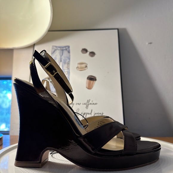 🆕Jessica Simpson Patent Leather Sandals
